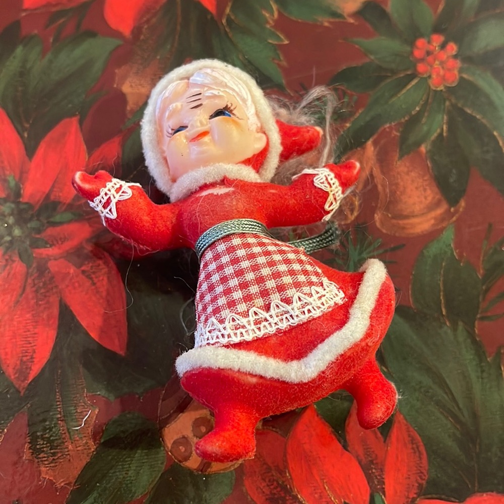 Vintage Ms Clause Christmas ornament